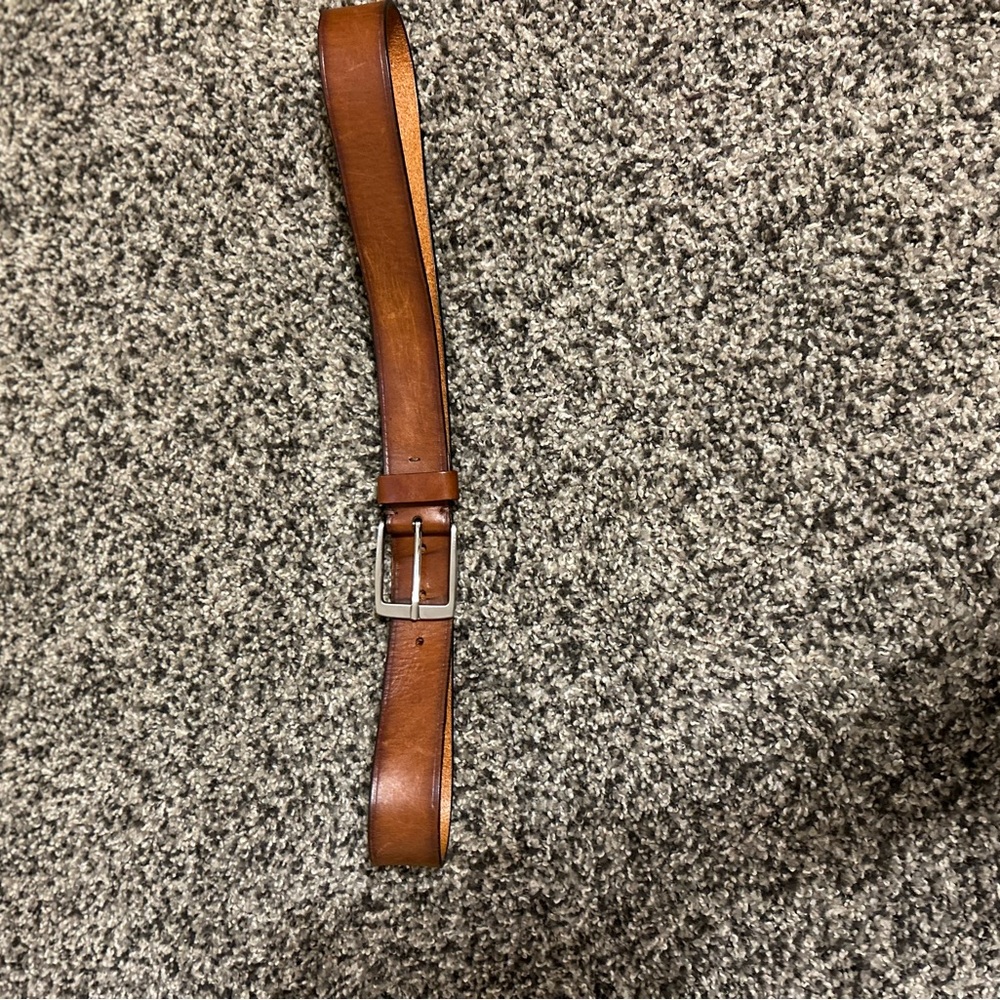 Banana Republic Brown Leather Belt Classic Design